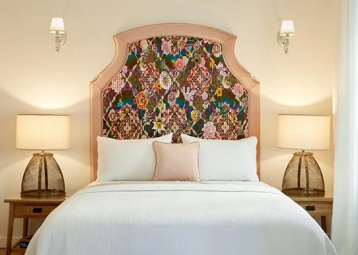 Old Town Luxury 'contessa'